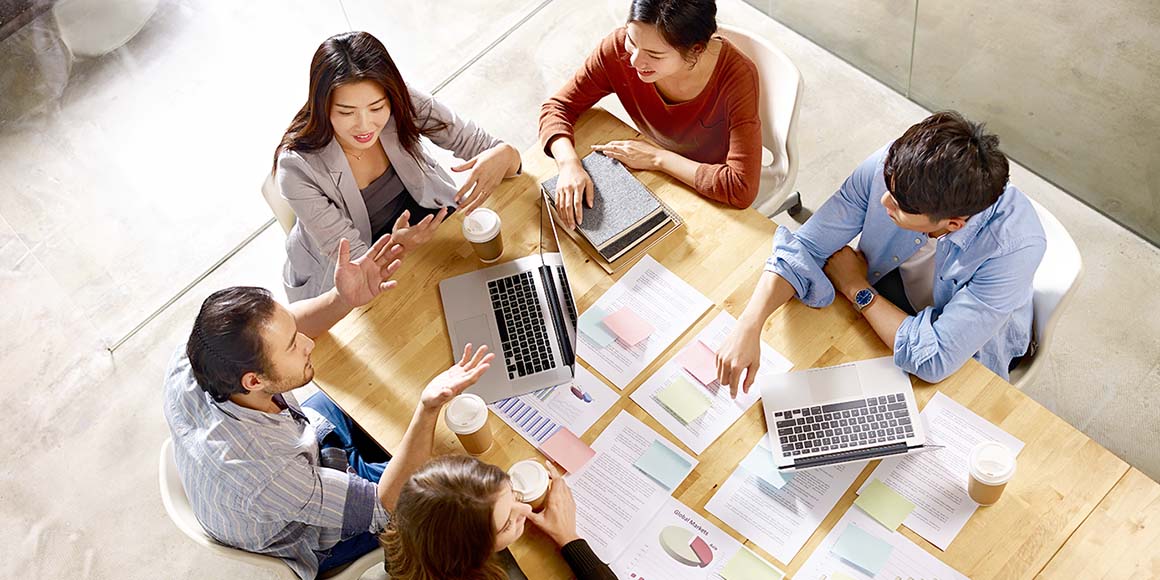 ３. 社内アンケート課題抽出支援